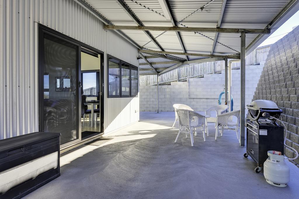 Park Beach Retreat Dodges Ferry Exterior photo